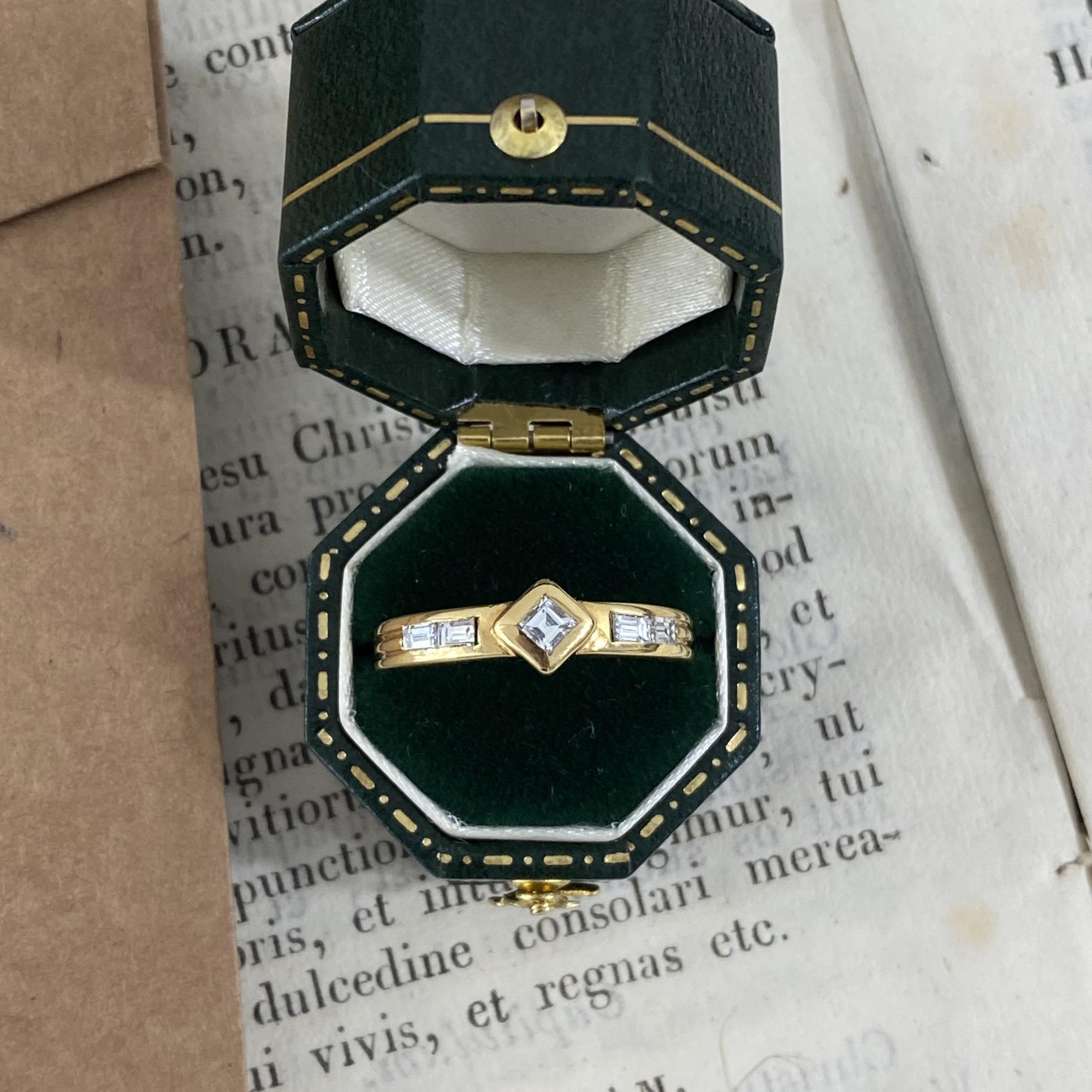 Anello anni  40 ca. con diamanti naturali