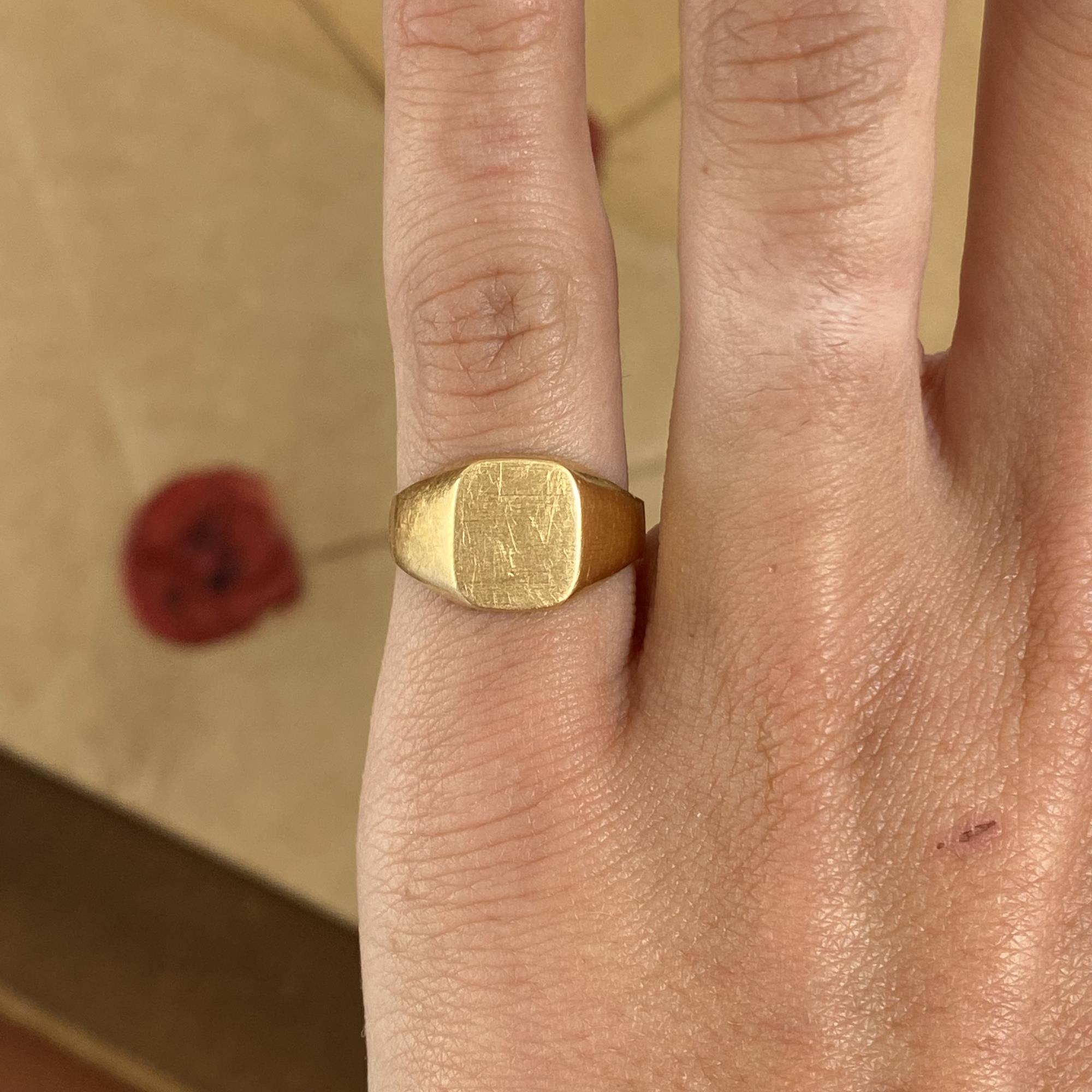 Anello vintage chevalier in oro 18kt