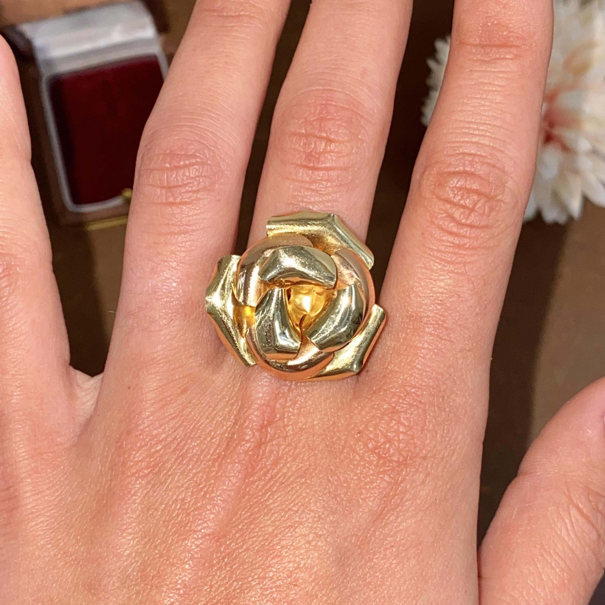 Anello vintage grande fiore in oro giallo e rosa 18kt