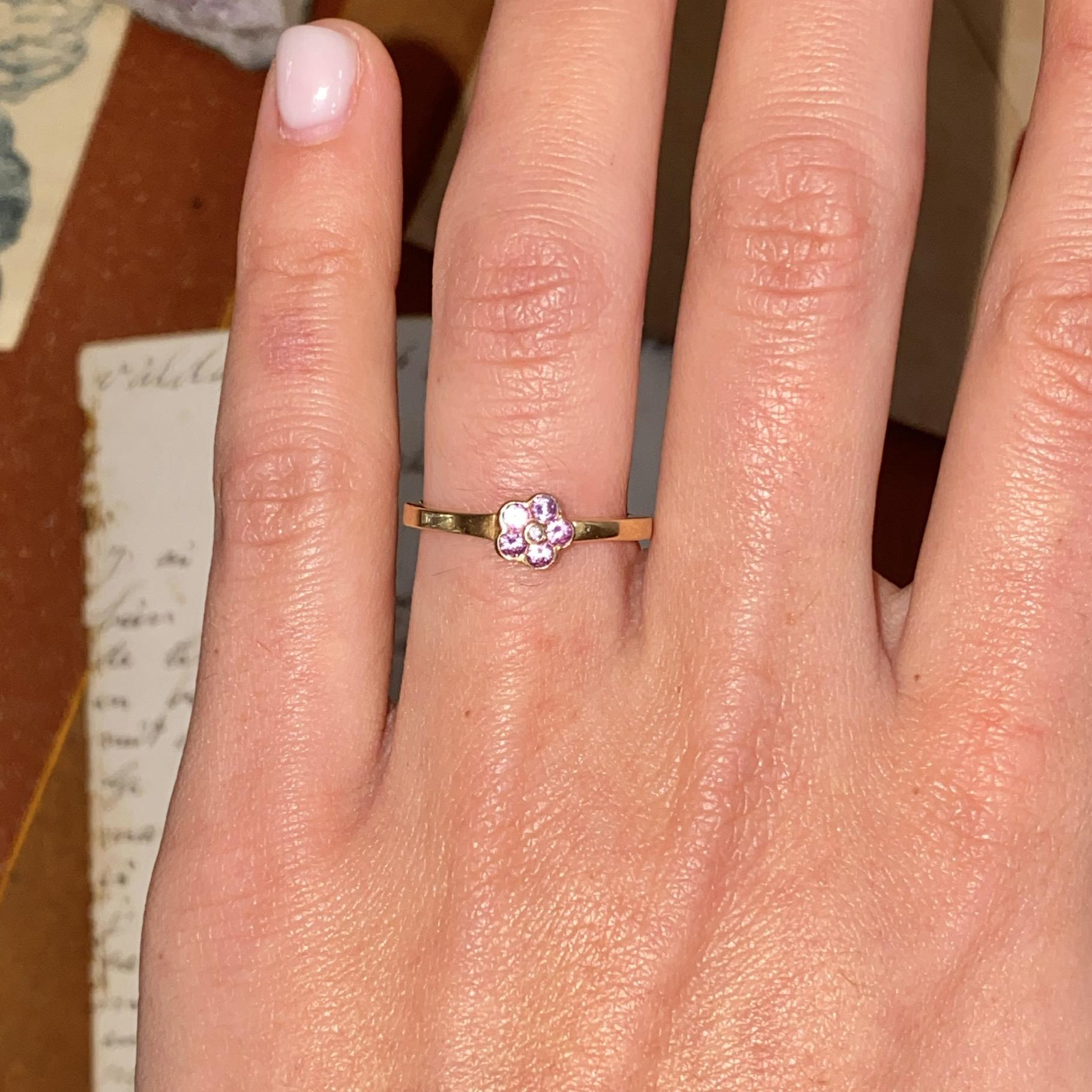 Anello vintage in oro 18k fiorellino con zirconi rosa