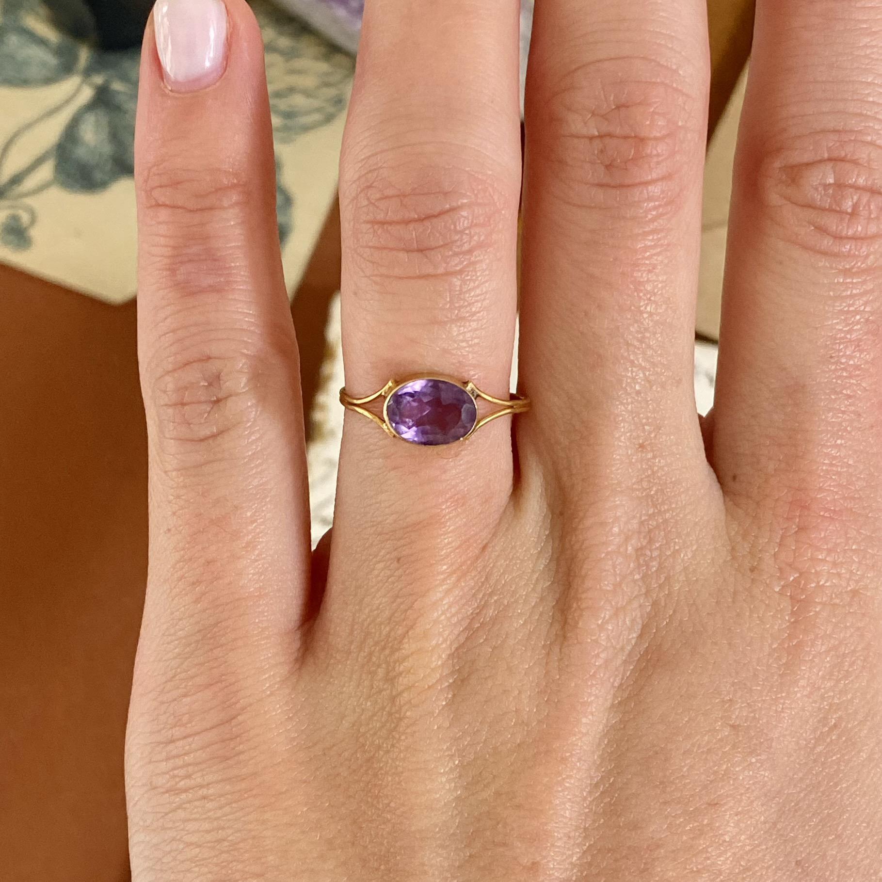 Anello vintage in oro 18kt con ametista ct 1,00 ca.