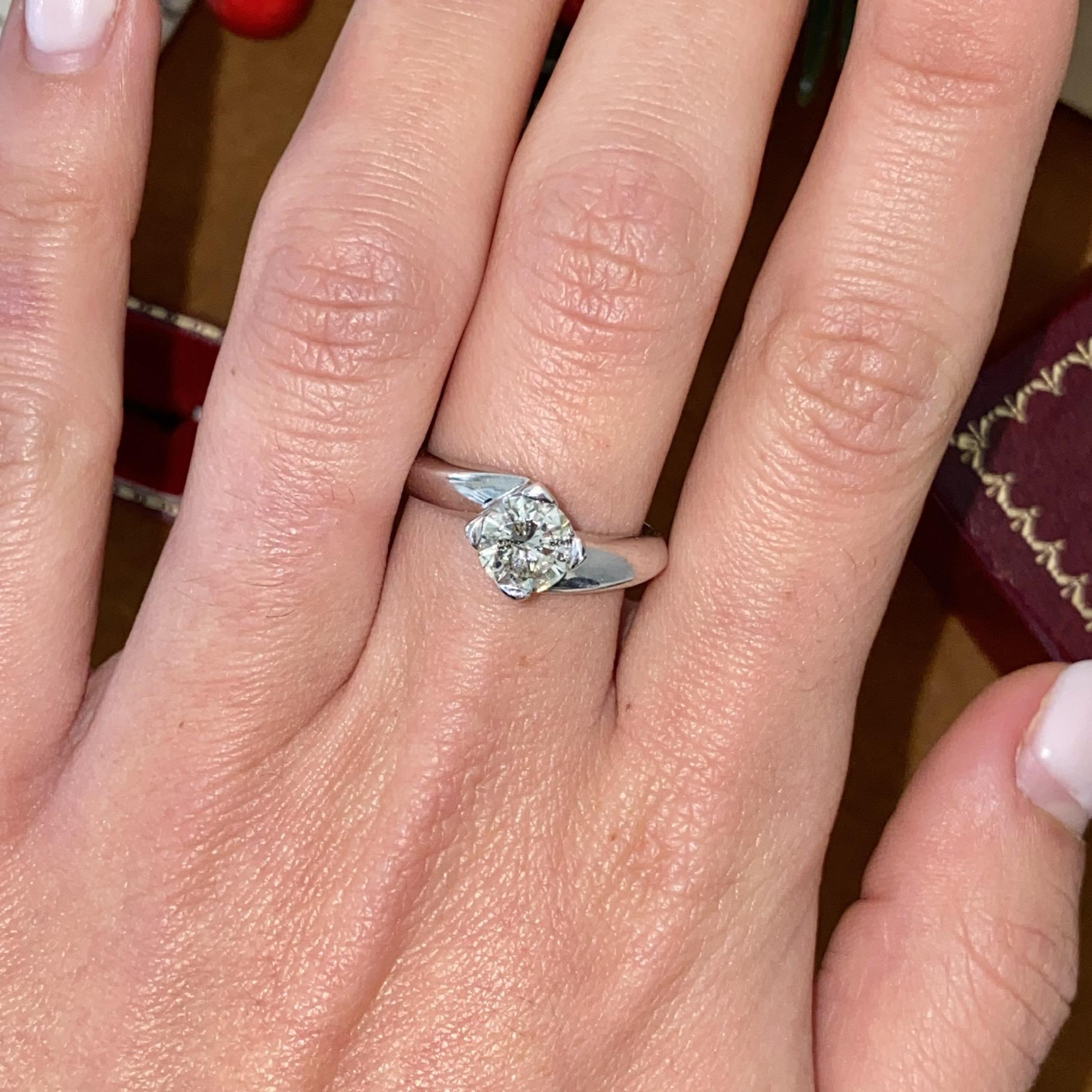 Anello vintage in oro 18kt con diamante solitario ct 1,00 ca.