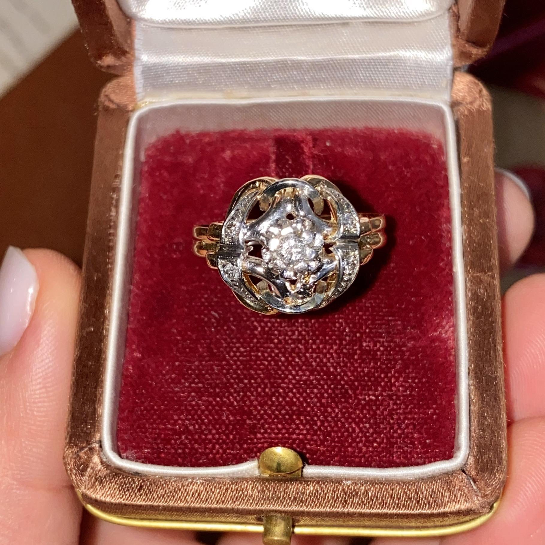 Anello vintage in oro 18kt con diamanti ct 0,13 ca.