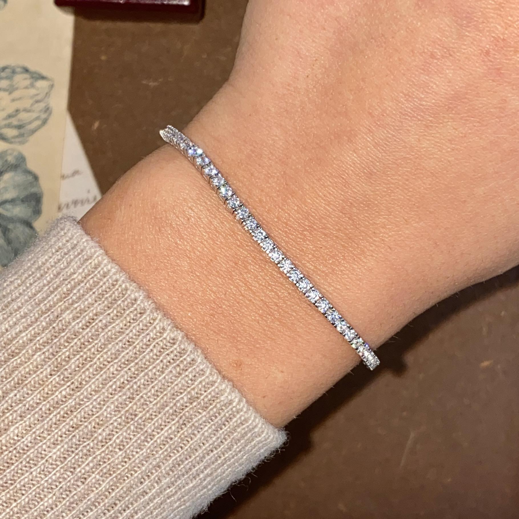 Bracciale tennis in oro 18kt con zirconi di taglio brillante