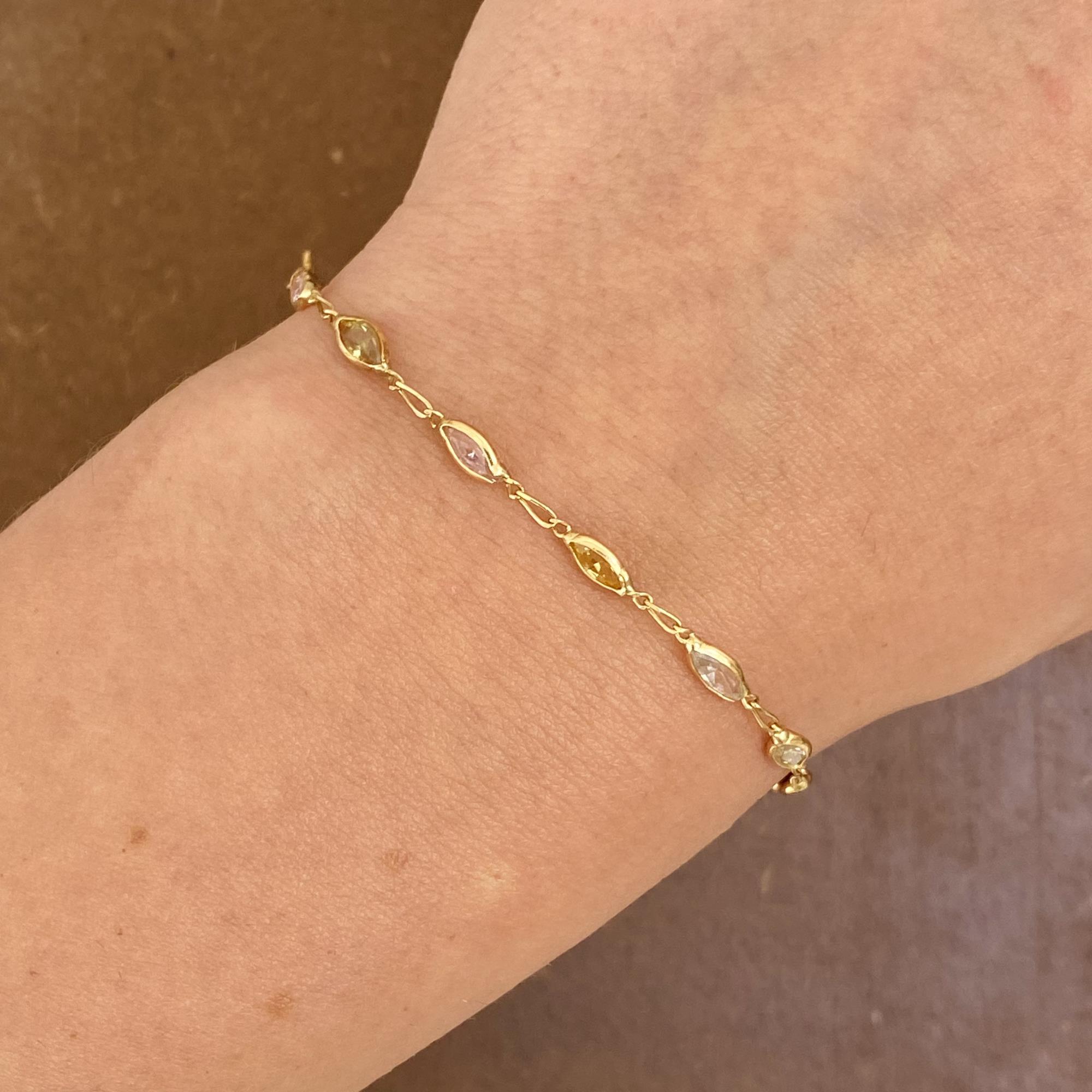 Bracciale vintage in oro 18kt con zirconi colorati di taglio navette