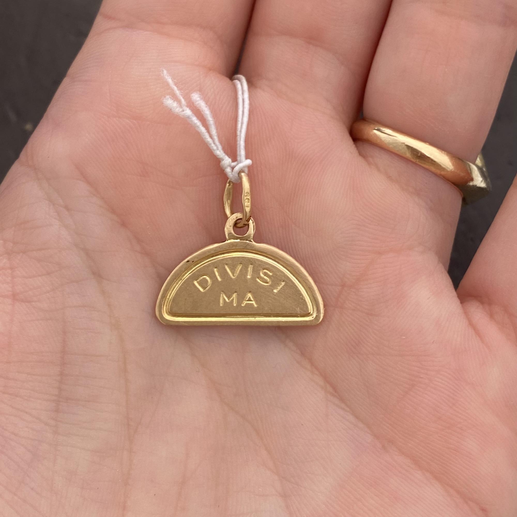 Ciondolo vintage   divisi ma sempre uniti   in oro 18kt