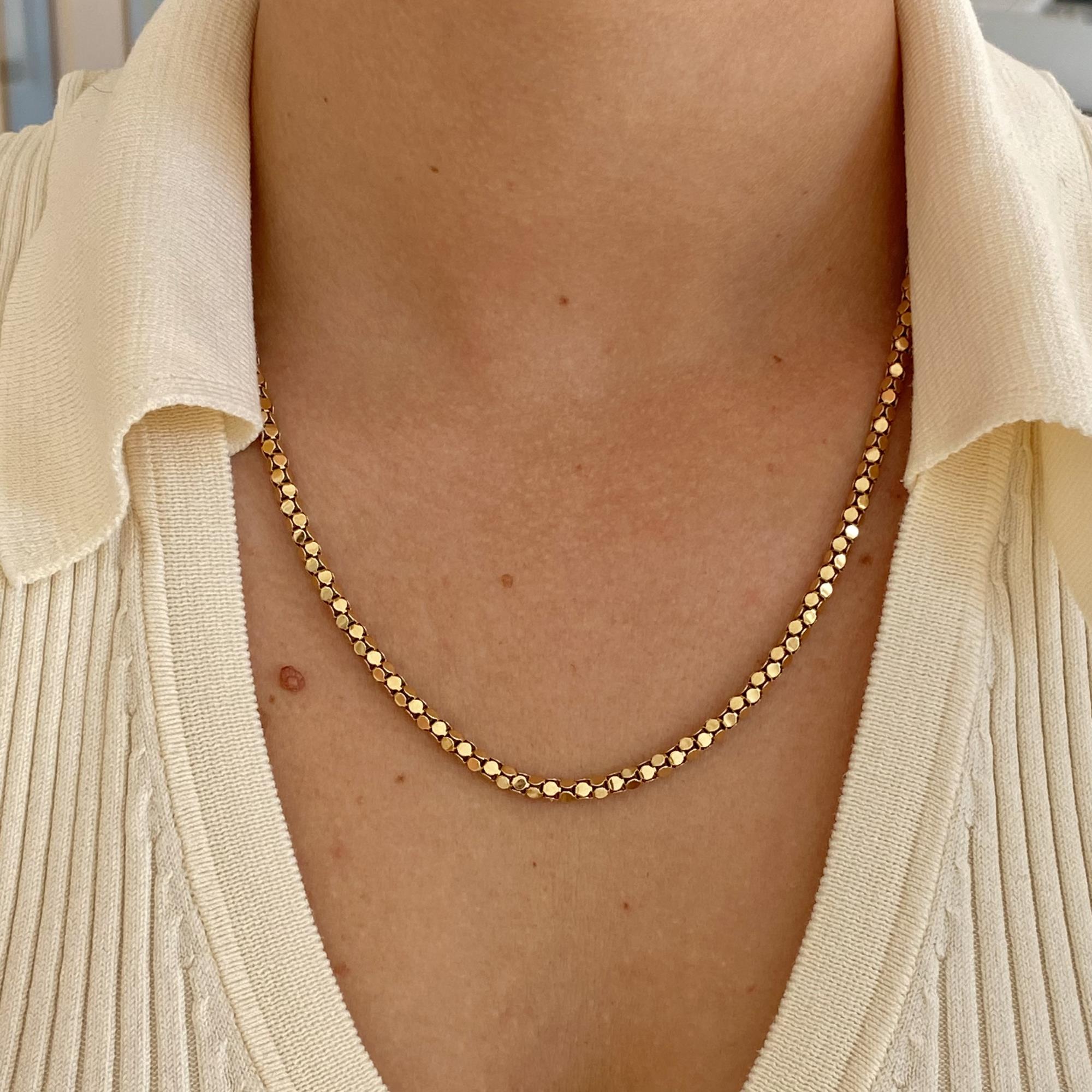 Collana d epoca in oro 18kt maglia a specchietti, ricorda il corpo di un serpente