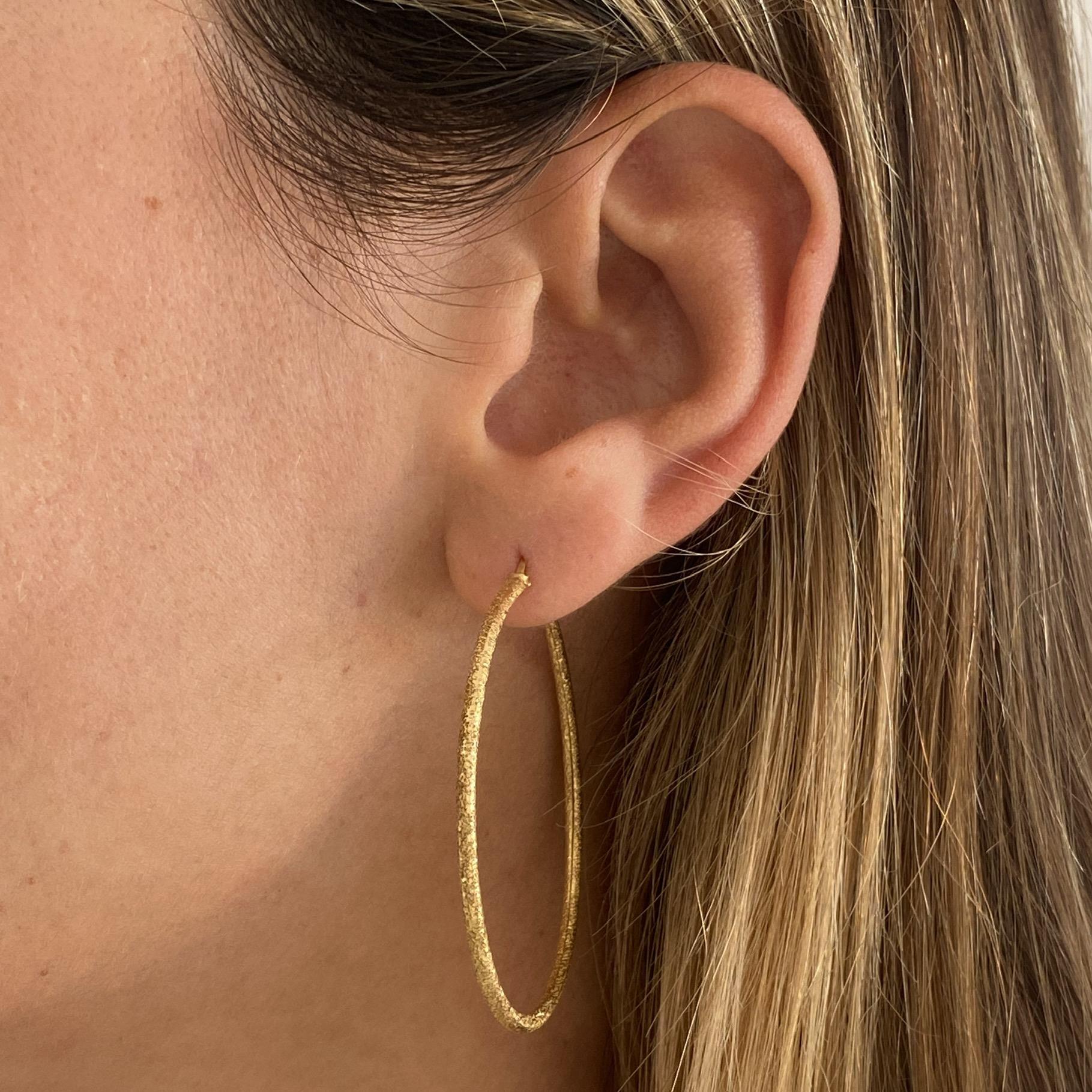 Orecchini vintage cerchi in oro 18kt lavorazione brillantata