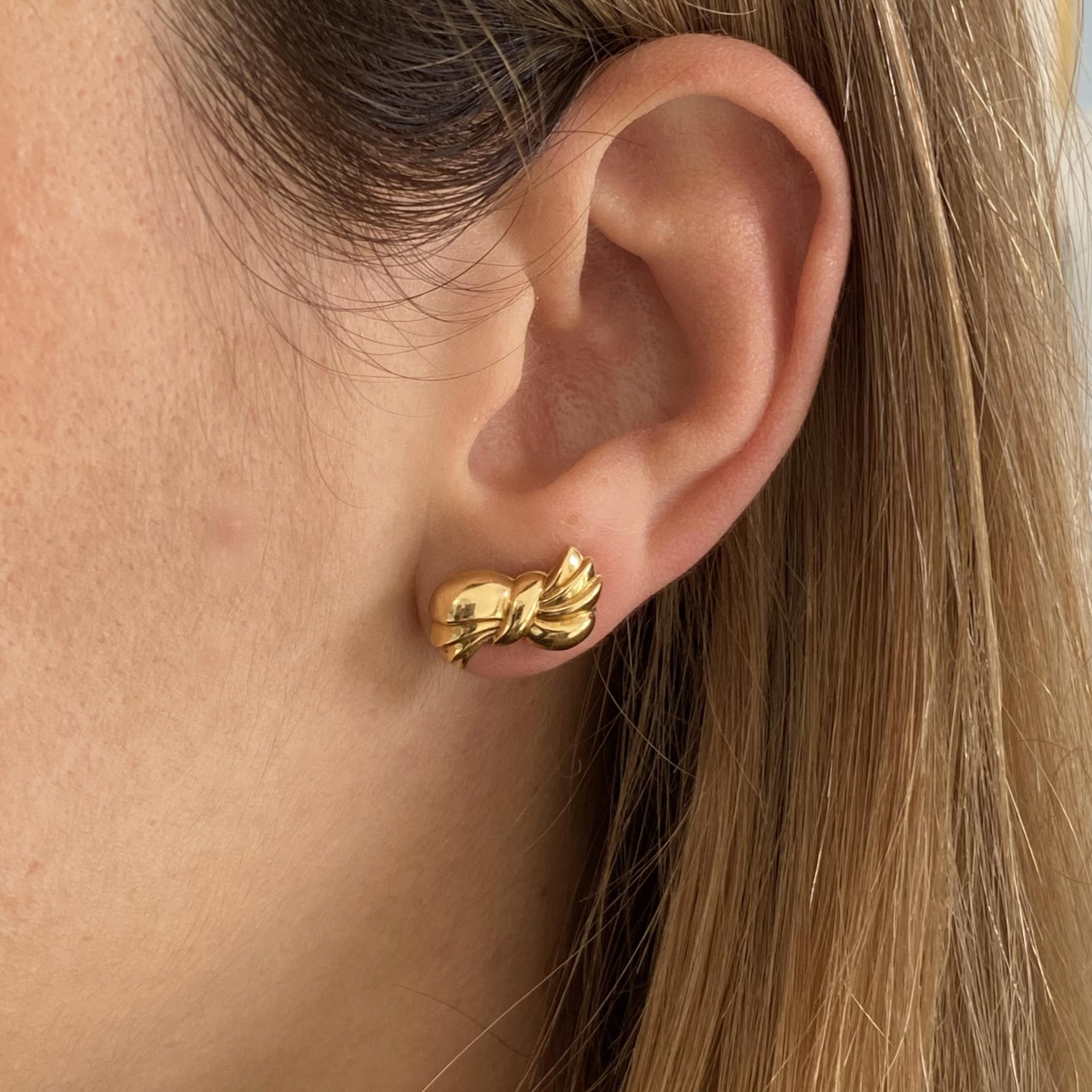 Orecchini vintage fiocco in oro 18kt
