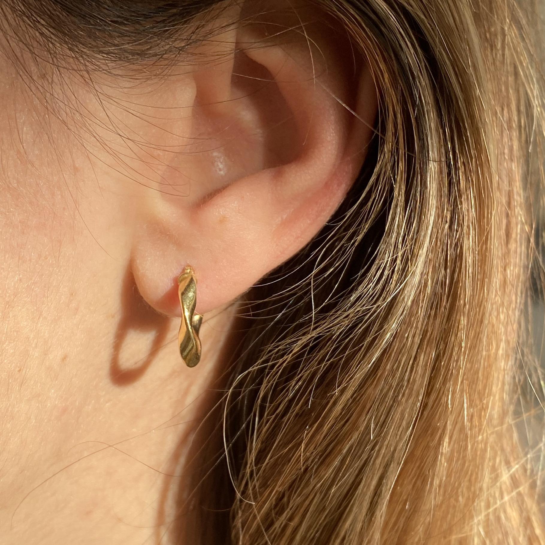 Orecchini vintage in oro 18kt cerchietti torchon