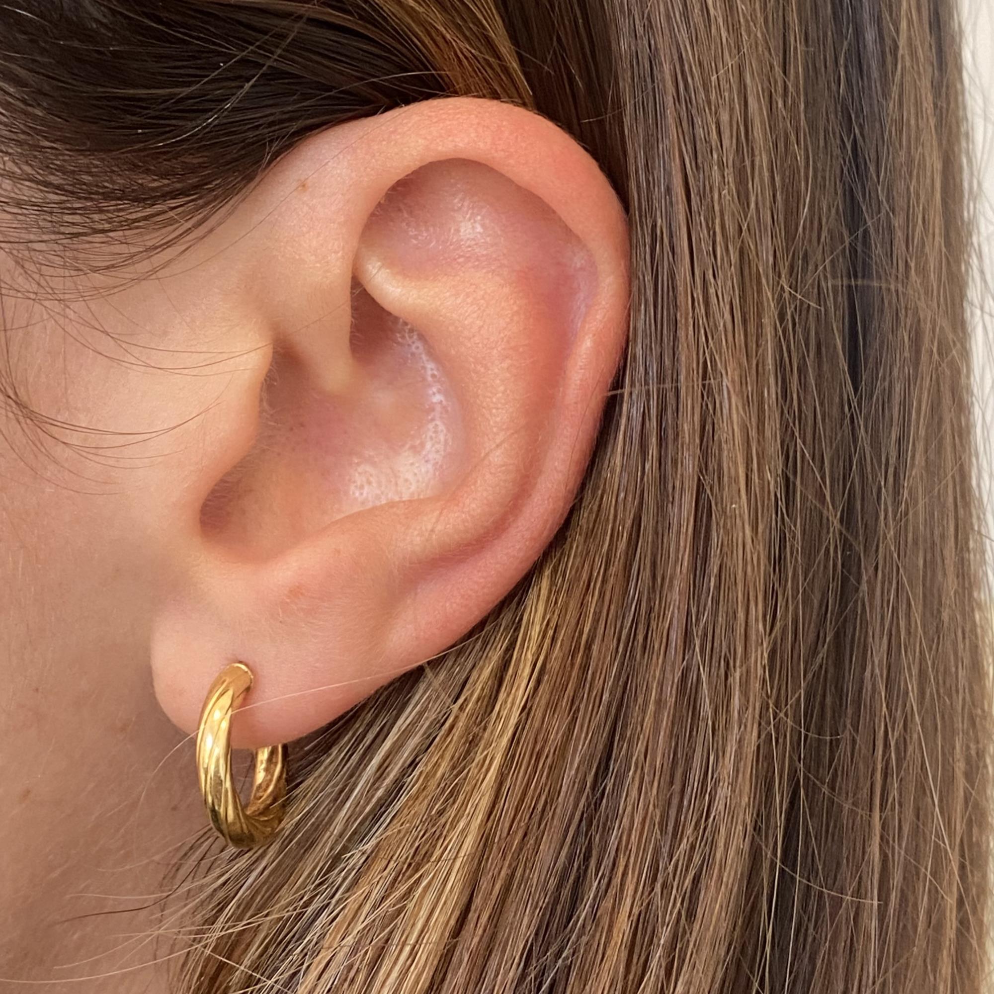 Orecchini vintage in oro 18kt cerchietto torchon
