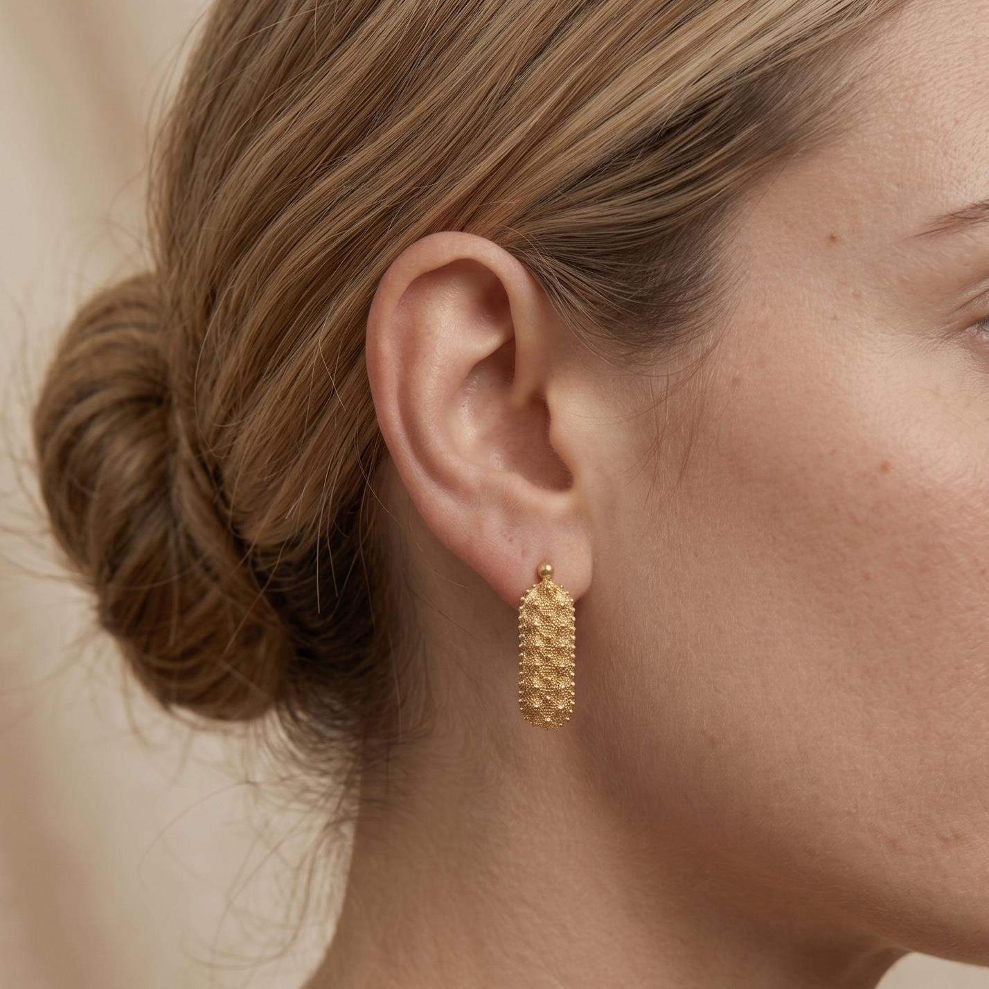 Orecchini vintage in oro 18kt filigrana sarda firmati   Cabras  